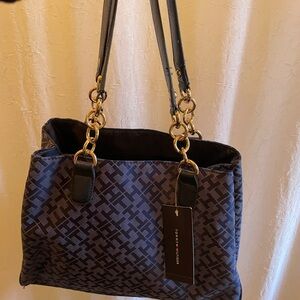 Tommy Hilfiger Navy Geometric Shopper Bag. Brand new. Gold hardware.
